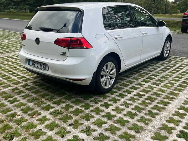 Volkswagen Golf Estate, Diesel, 2016, White
