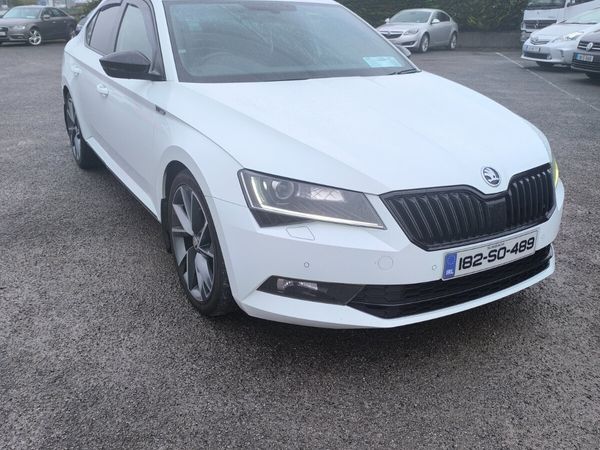 Skoda Superb Hatchback, Diesel, 2018, White