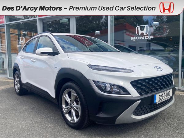 Hyundai KONA Hatchback, Petrol, 2022, White