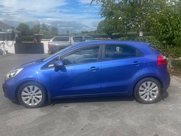 Kia Rio Hatchback, Petrol, 2012, Blue