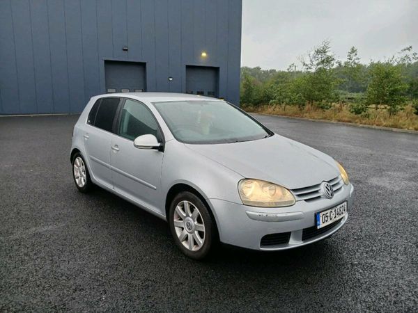Volkswagen Golf Hatchback, Petrol, 2005, Silver
