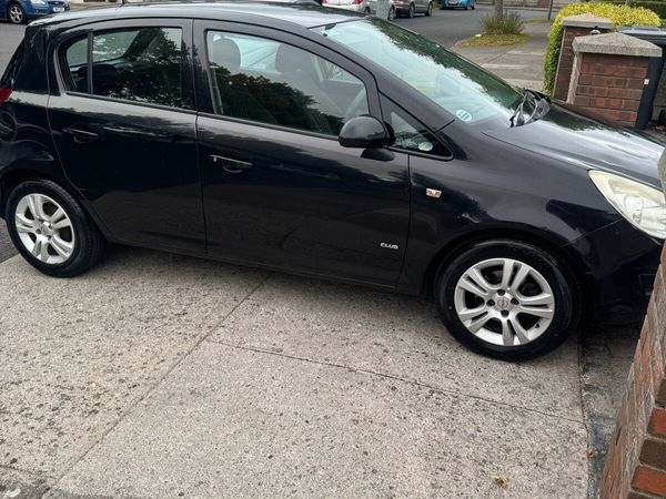 Opel Corsa Hatchback, Petrol, 2010, Black