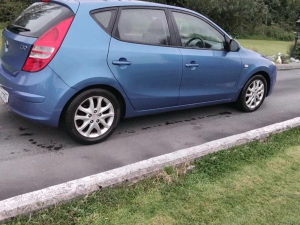 Hyundai i30 Hatchback, Diesel, 2010, Blue