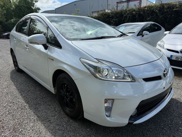 Toyota Prius Hatchback, Petrol Hybrid, 2016, Blue