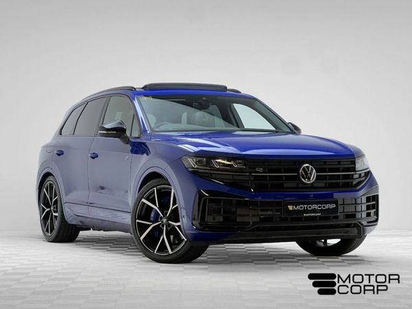 Volkswagen Touareg SUV, Hybrid, 2025, Blue