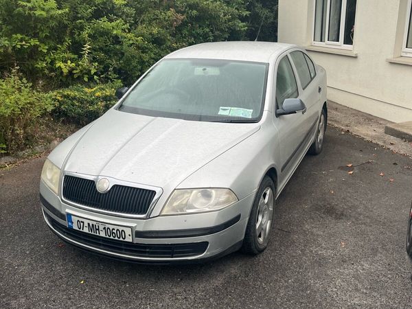 Skoda Octavia Hatchback, Diesel, 2007, Silver