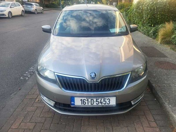 Skoda Rapid Saloon, Diesel, 2016, Beige