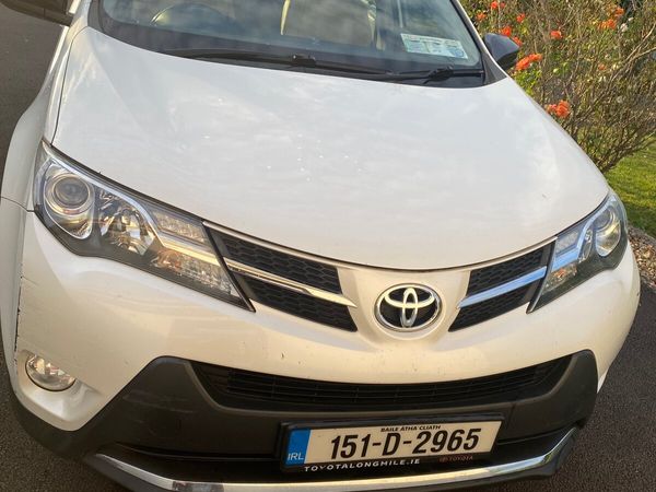 Toyota RAV4 SUV, Diesel, 2015, White