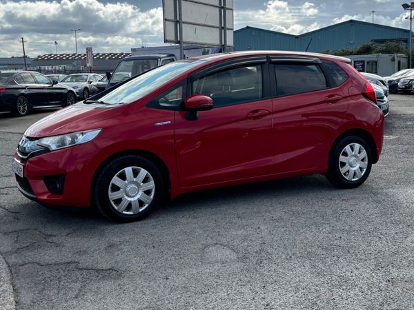 Honda Fit Hatchback, Petrol Hybrid, 2014, Red