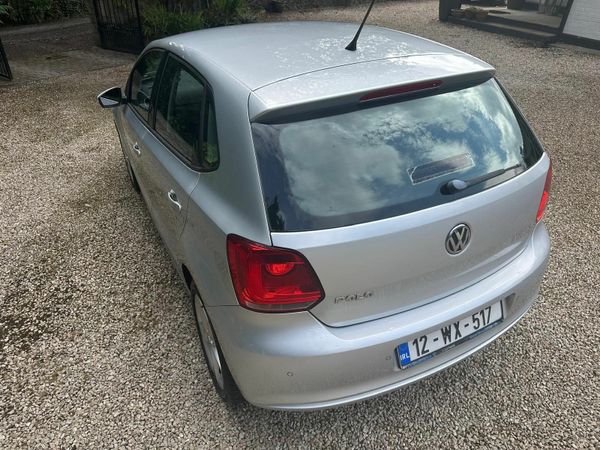 Volkswagen Polo Hatchback, Petrol, 2012, Silver
