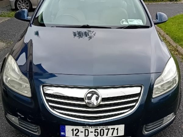 Vauxhall Insignia Hatchback, Diesel, 2012, Blue