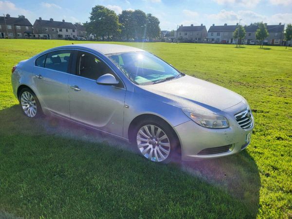 Opel Insignia MPV, Diesel, 2012, Silver