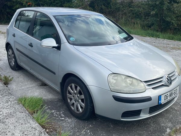 Volkswagen Golf Hatchback, Diesel, 2006, Silver