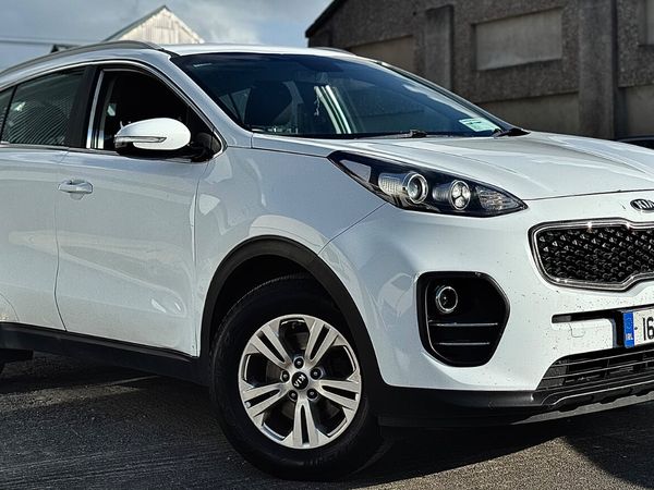 Kia Sportage SUV, Diesel, 2016, White
