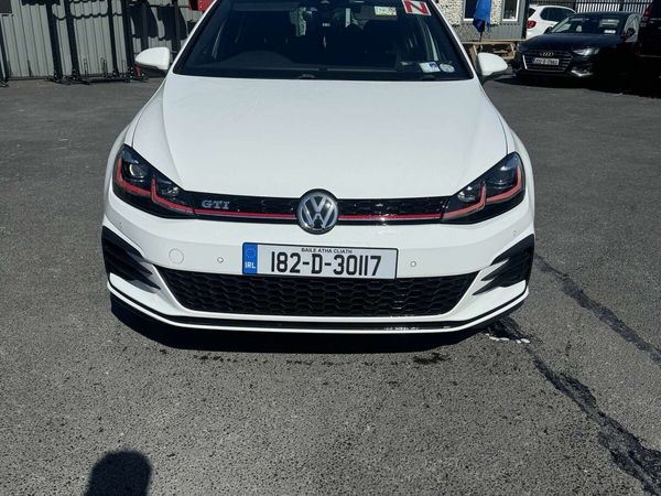 Volkswagen Golf Hatchback, Petrol, 2018, White