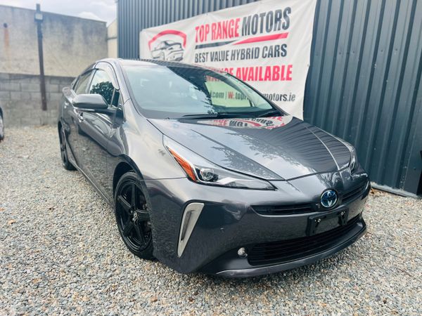 Toyota Prius Hatchback, Petrol Hybrid, 2022, Grey