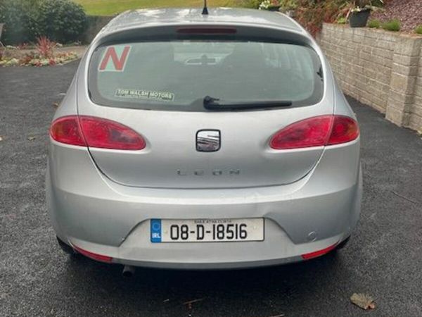 SEAT Leon Hatchback, Petrol, 2008, Silver