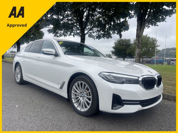 BMW 5-Series Saloon, Petrol Hybrid, 2021, White