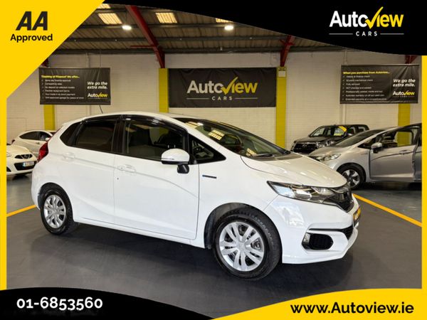 Honda Fit Hatchback, Petrol Hybrid, 2019, White