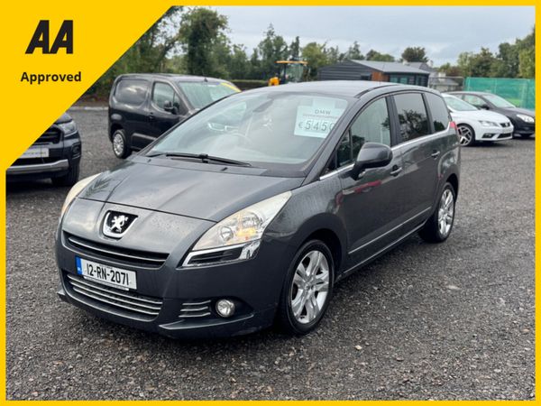 Peugeot 5008 MPV, Diesel, 2012, Grey