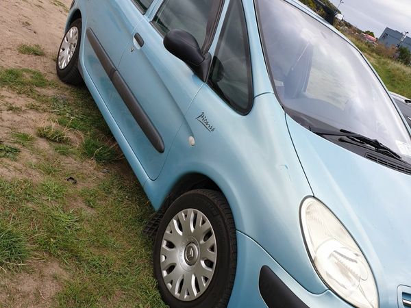Citroen C4 Picasso MPV, Diesel, 2004, Blue