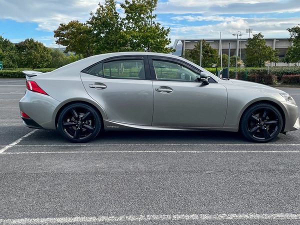 Lexus IS Saloon, Petrol Hybrid, 2016, Silver