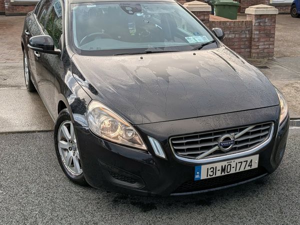 Volvo S60 Saloon, Diesel, 2013, Black