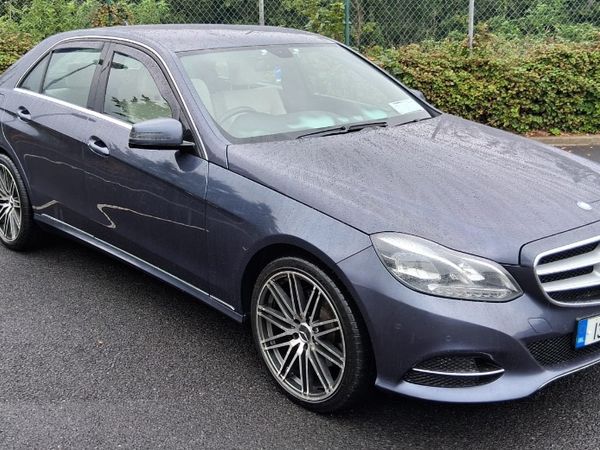 Mercedes-Benz E-Class Saloon, Diesel Hybrid, 2013, Blue
