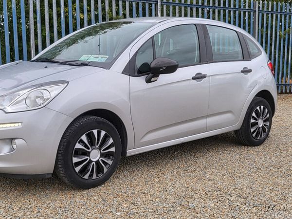 Citroen C3 Hatchback, Petrol, 2015, Silver