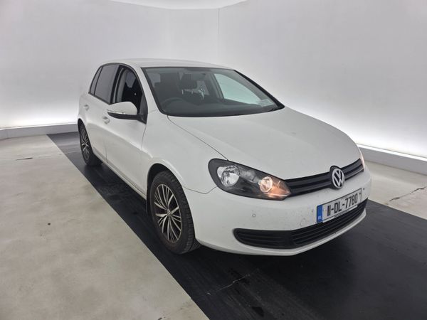 Volkswagen Golf Hatchback, Petrol, 2011, White