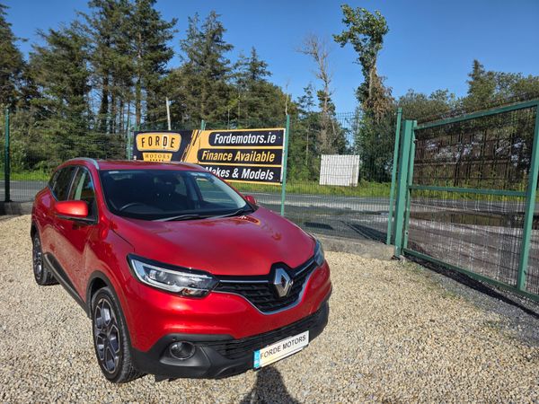 Renault Kadjar SUV, Diesel, 2016, Red