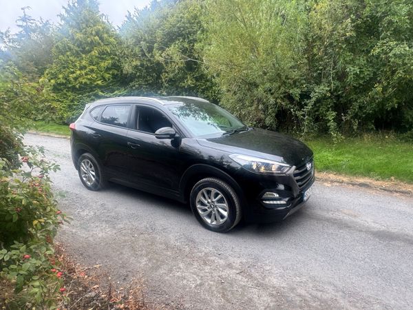Hyundai Tucson SUV, Diesel, 2015, Black