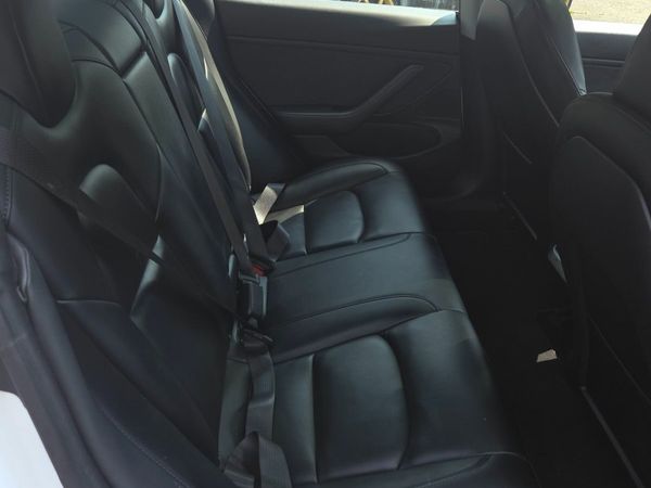 Tesla Model 3 Saloon, Electric, 2020, White