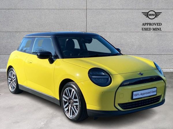 Mini Cooper Hatchback, Electric, 2025, Yellow