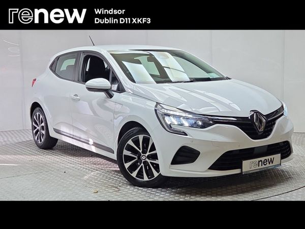 Renault Clio Hatchback, Petrol, 2022, White