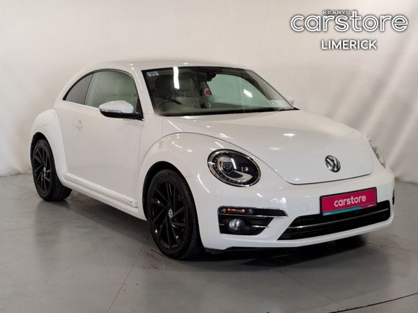 Volkswagen Beetle Hatchback, Petrol, 2017, White