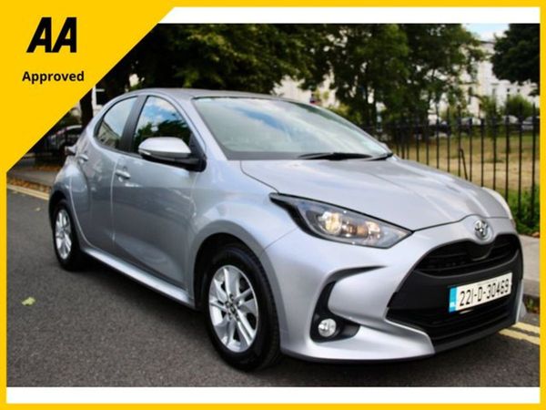 Toyota Yaris Hatchback, Petrol, 2022, Grey
