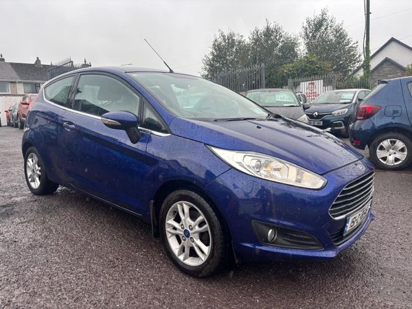 Ford Fiesta Hatchback, Petrol, 2015, Blue