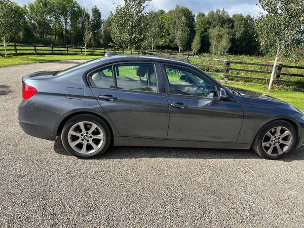 BMW 3-Series Saloon, Diesel, 2013, Grey