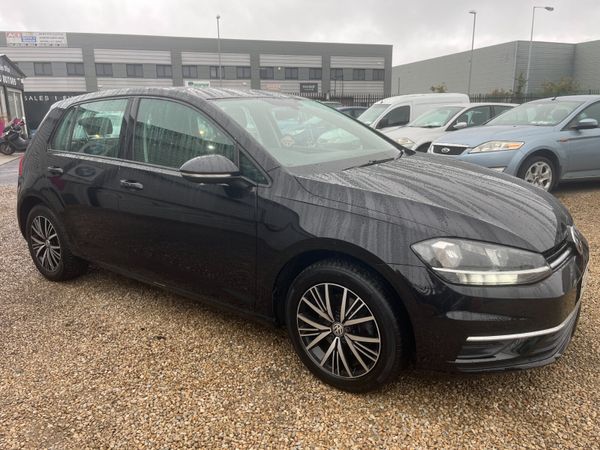 Volkswagen Golf Hatchback, Petrol, 2017, Black