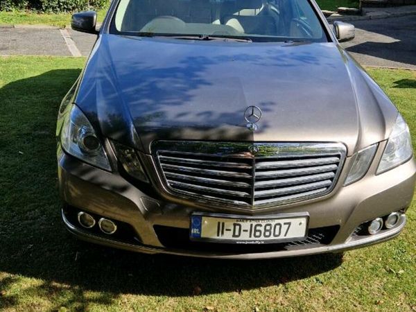 Mercedes-Benz E-Class Saloon, Diesel, 2011, Grey