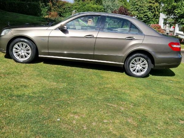 Mercedes-Benz E-Class Saloon, Diesel, 2011, Grey