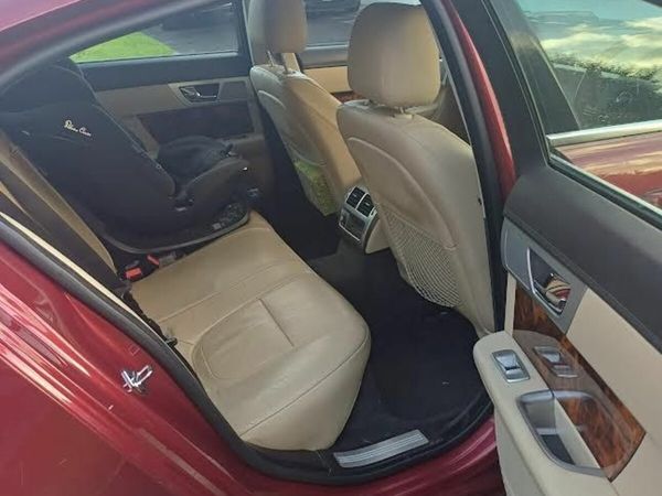 Jaguar XF Saloon, Diesel, 2014, Red