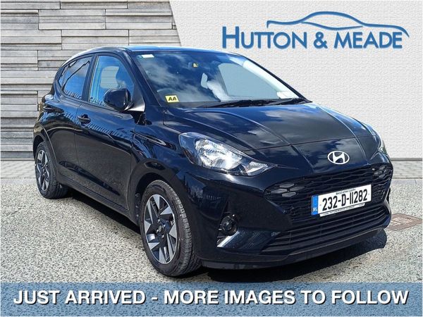 Hyundai i10 Hatchback, Petrol, 2023, Black