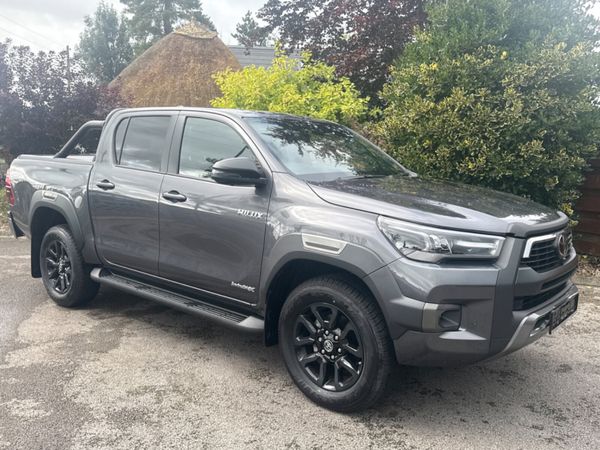 Toyota Hilux Pick Up, Diesel, 2025, Grey
