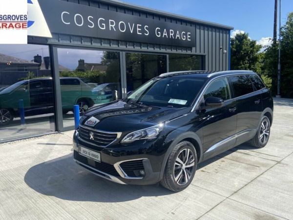 Peugeot 5008 MPV, Diesel, 2020, Black