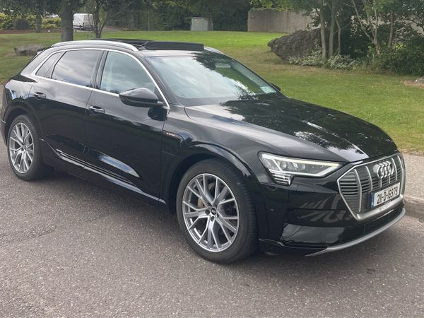 Audi e-tron Estate/Jeep, Electric, 2021, Black