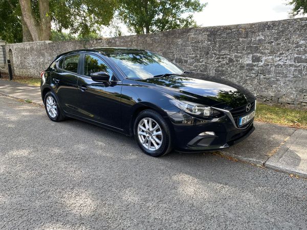 Mazda Mazda3 Hatchback, Petrol, 2016, Black