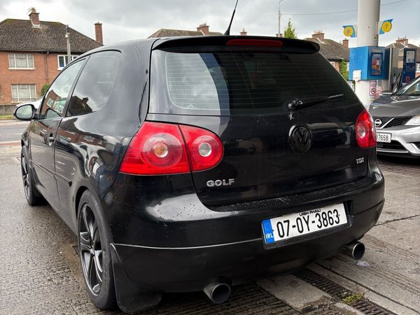 Volkswagen Golf Hatchback, Diesel, 2007, Black