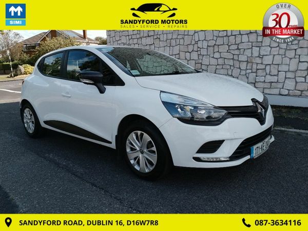 Renault Clio Hatchback, Petrol, 2017, White